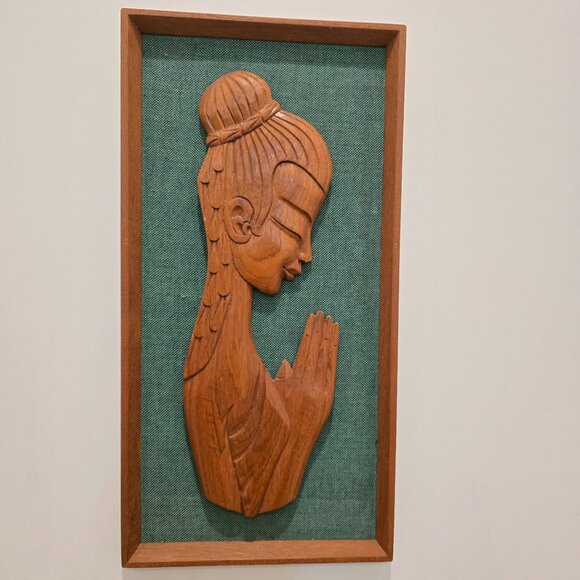 MCM Framed Carved Teak Wood Silhouette Woman Praying Green Wall Hanging Art READ - Picture 2 of 14